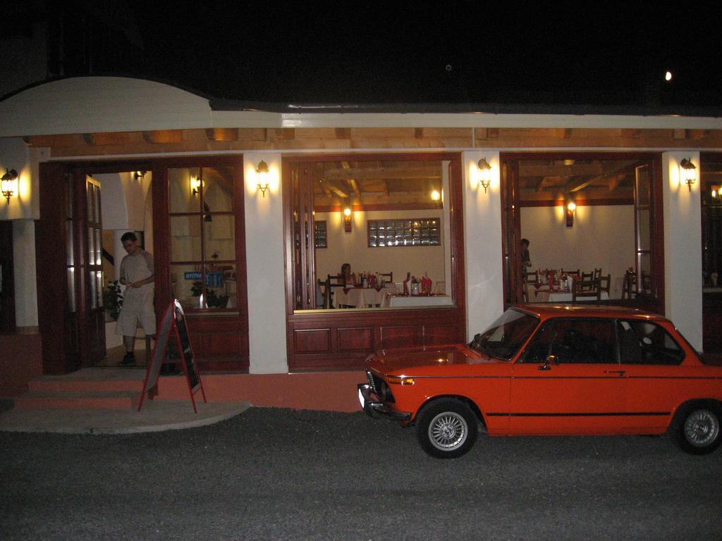 Pannon Panzio Restaurant Hotel Pannonhalma Exterior photo